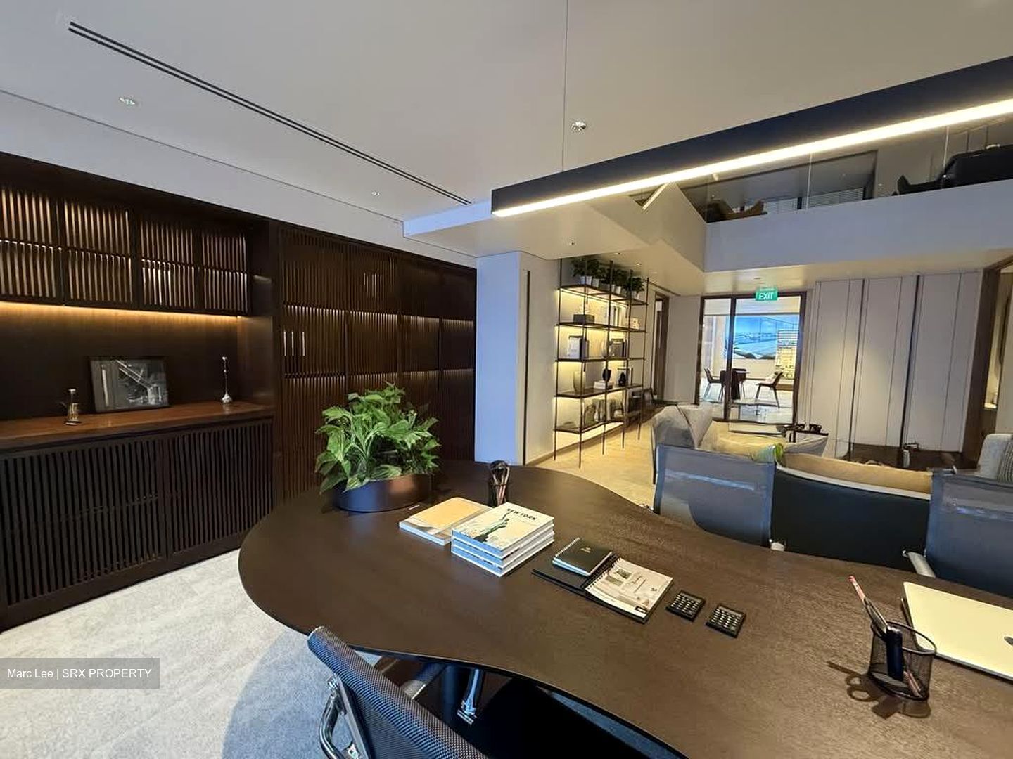 Wisma Atria (D9), Office #573402661
